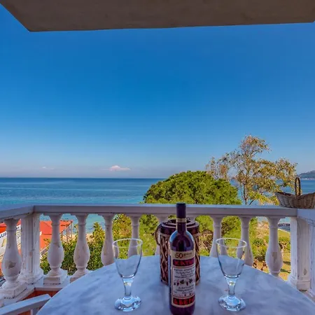 Seafront Spirit Apartments Zakynthos Town Exterior photo